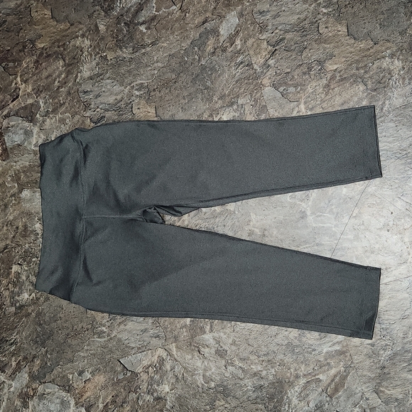 Gray Leggings Capri - Picture 1 of 2